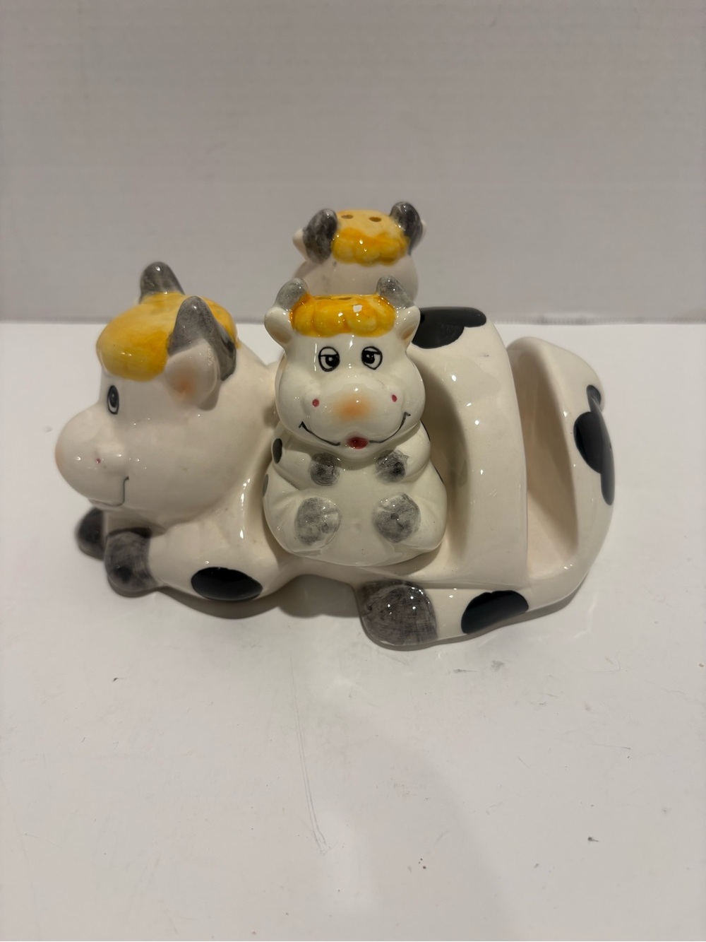 Vintage Ceramic Cow Salt and Pepper Shaker Set with a Matching Napkin Holder